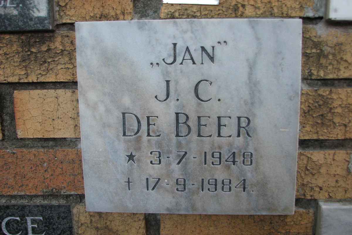 BEER J.C., de 1948-1984