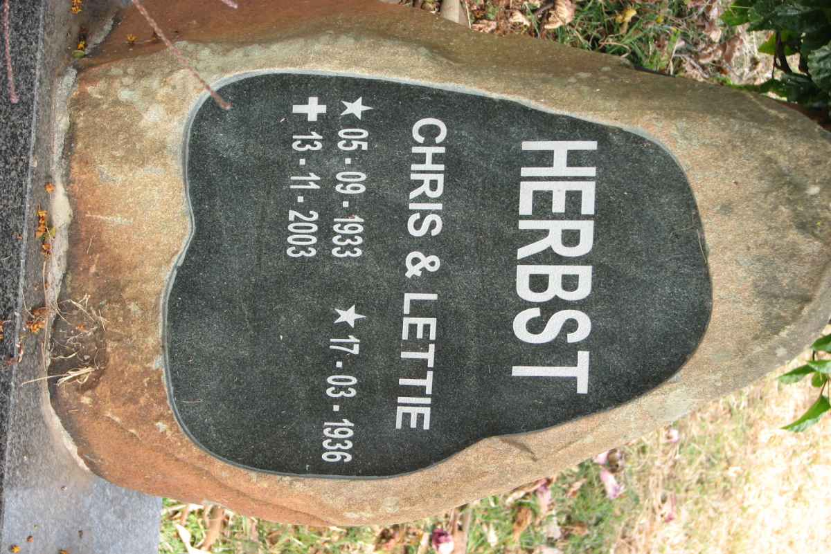 HERBST Chris 1933-2003 &amp; Lettie 1936-