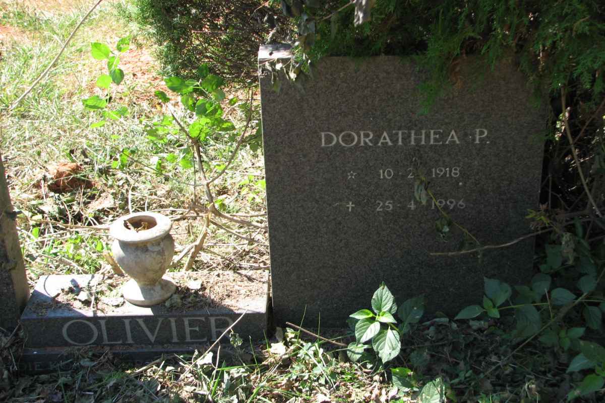 OLIVIER Dorathea P. 1918-1996