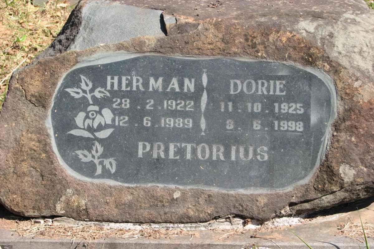 PRETORIUS Herman 1922-1989 &amp; Dorie 1925-1998