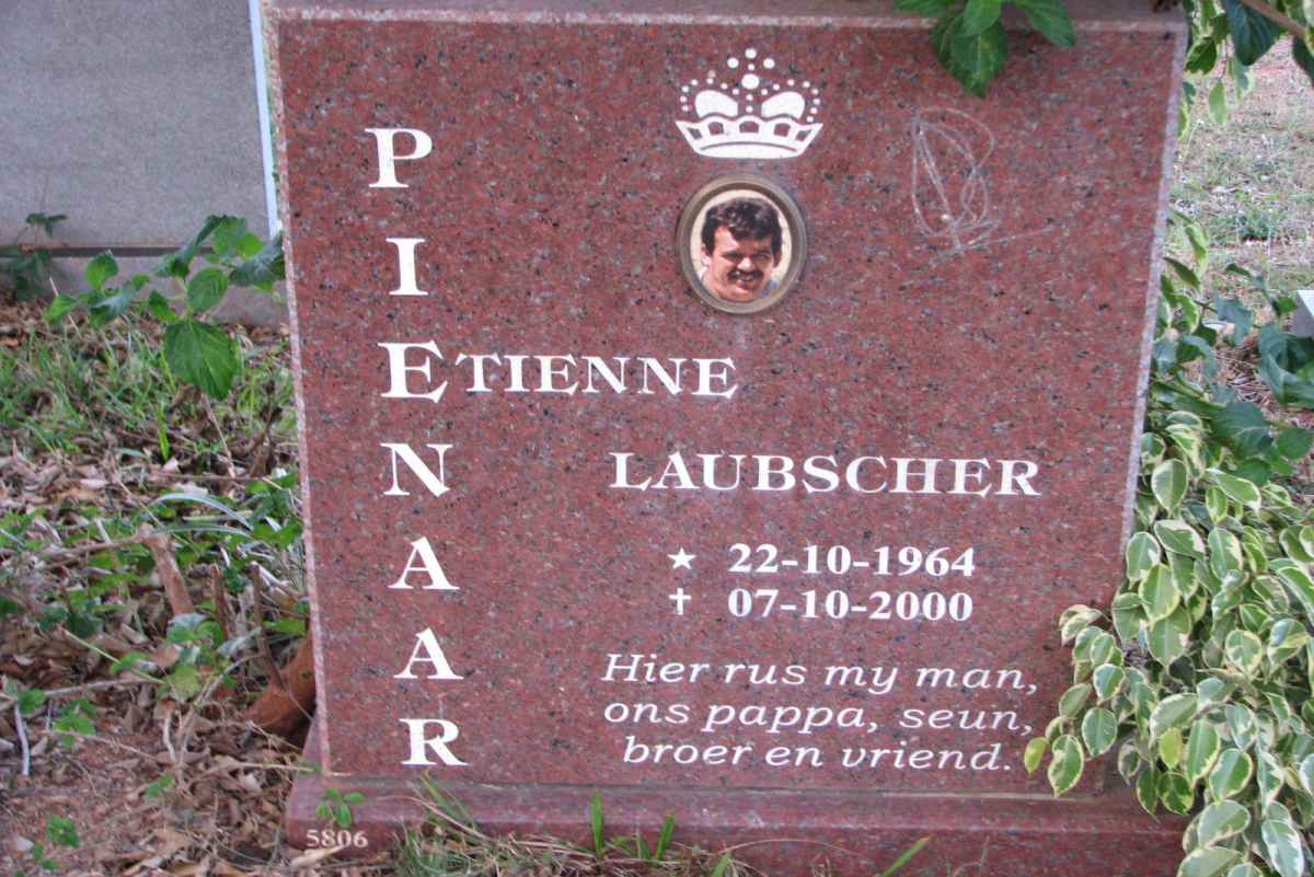 PIENAAR Etienne Laubscher 1964-2000