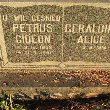 ROSSOUW Petrus Gideon 1909-1991 &amp; Geraldine Alice 1916-