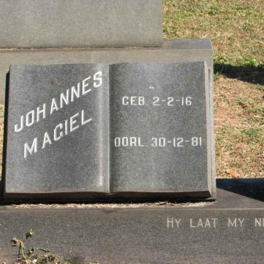 ROETS Johannes Magiel 1916-1981 &amp; Catharina H.M. 1916-1977 