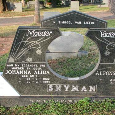SNYMAN Alfonso Botha 1932-2004 &amp; Johanna Alida SMIT 1932-1984