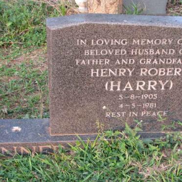 SKINNER Henry Robert 1905-1981 &amp; Edna Gladys LEVY 1909-1991 