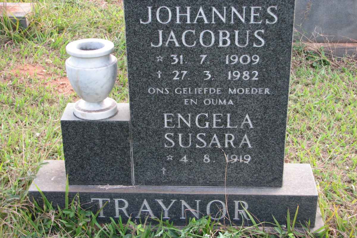 TRAYNOR Johannes Jacobus 1909-1982 &amp; Engela Susara 1919-