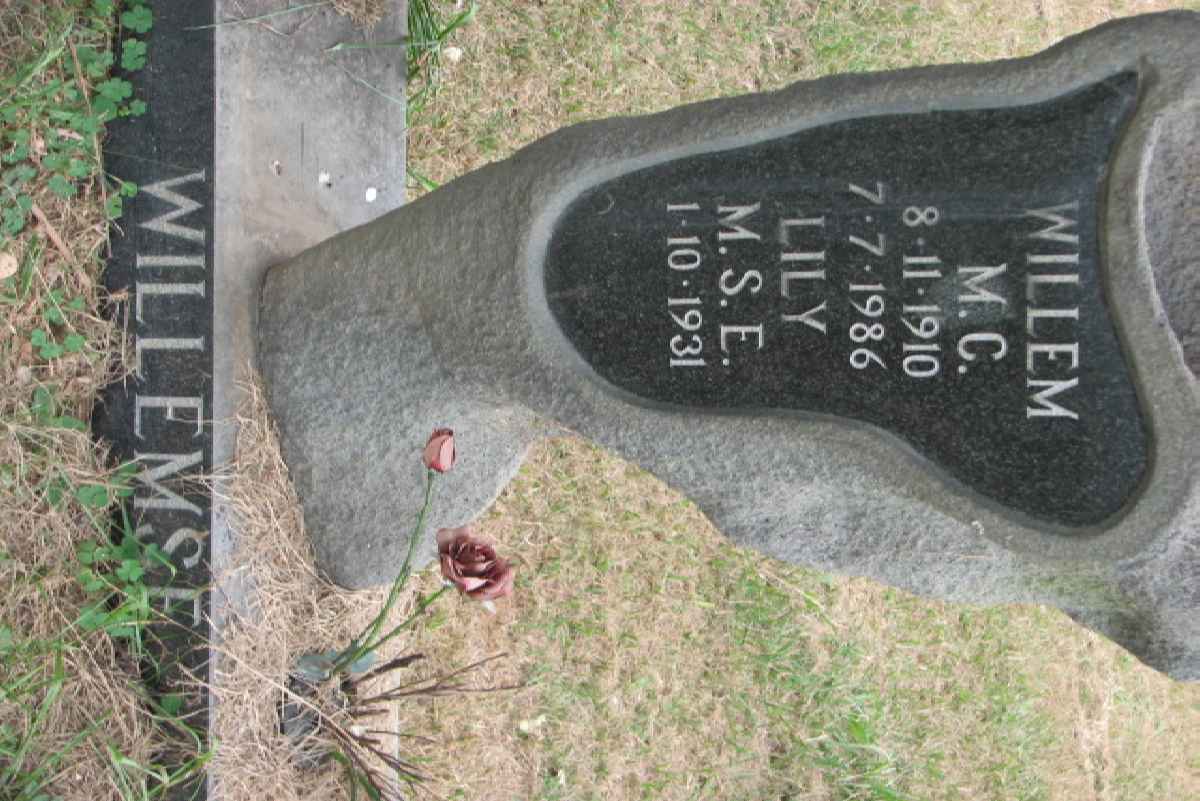 WILLEMSE Willem M.C. 1910-1986 &amp; Lily M.S.E. 1931-