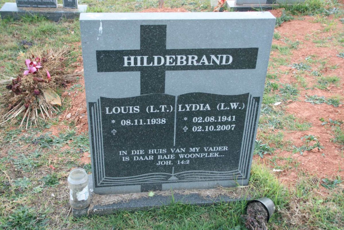 HILDEBRAND L.T. 1938- &amp; L.W. 1941-2007