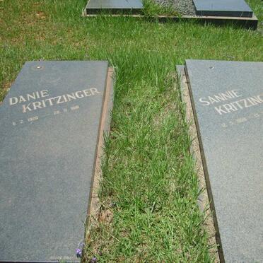 KRITZINGER Danie 1920-1981 &amp; Sannie 1908-1991