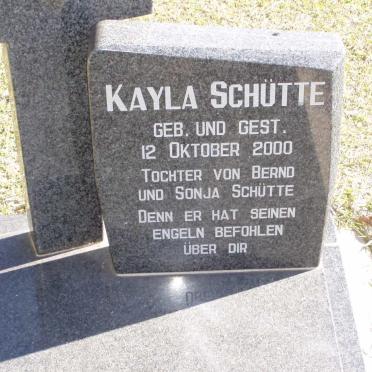 SCHUTTE Kayla 2000-2000