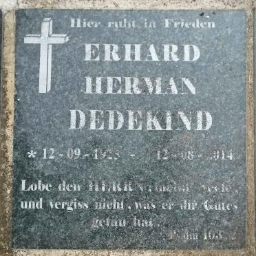 D - Vanne :: Surnames - D