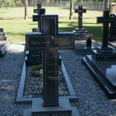 JOHANNES Lenchen 1915-1995