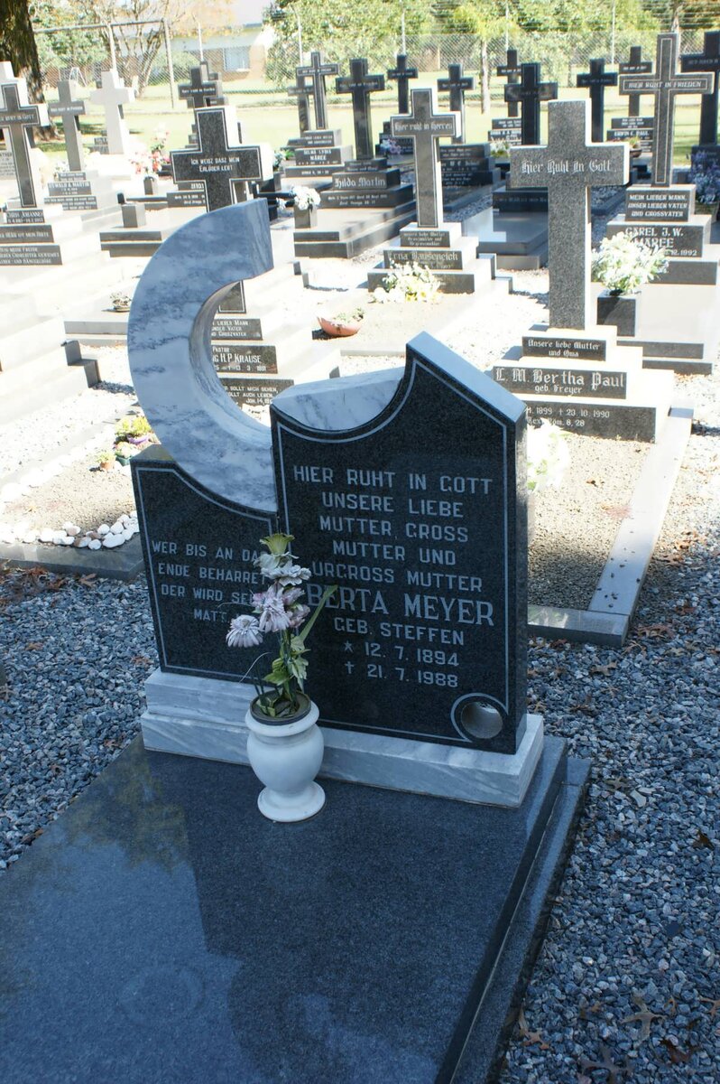 MEYER Berta nee STEFFEN 1894-1988