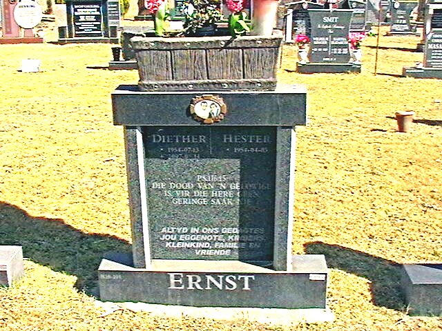 ERNST Diether 1954-2007 &amp; Hester 1954-