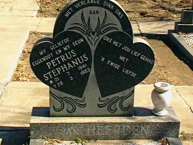 HEERDEN Petrus Stephanus, van 1941-1983