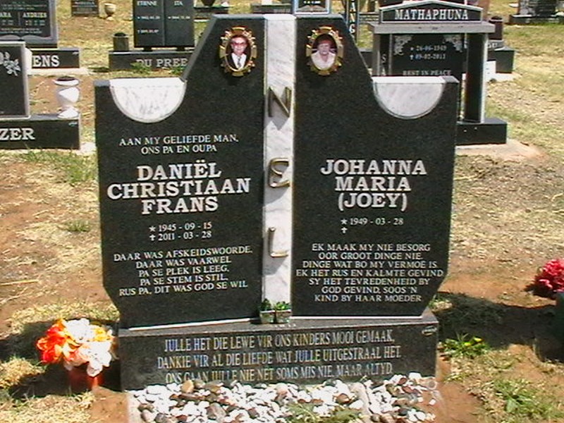NEL Daniël Christiaan Frans 1945-2011 &amp; Johanna Maria 1949-