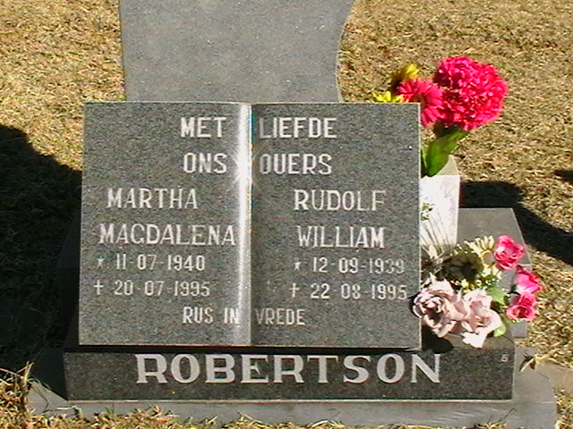 ROBERTSON Rudolf William 1939-1995 &amp; Martha Magdalena 1940-1995