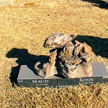 KLOPPER Koos -2001 &amp; Maud -2000