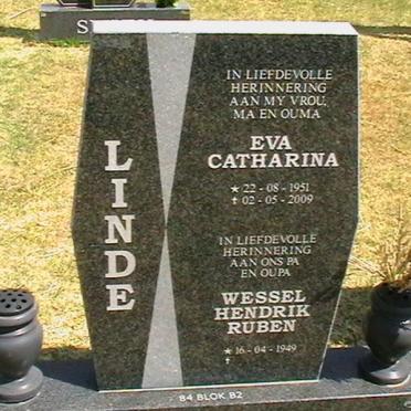 LINDE Wessel Hendrik Reuben 1949- &amp; Eva Catharina 1951-2009