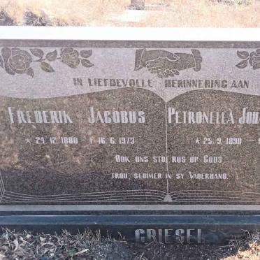 GRIESEL Frederik Jacobus 1880-1973 & Petronella Johanna Susanna 1890-1975