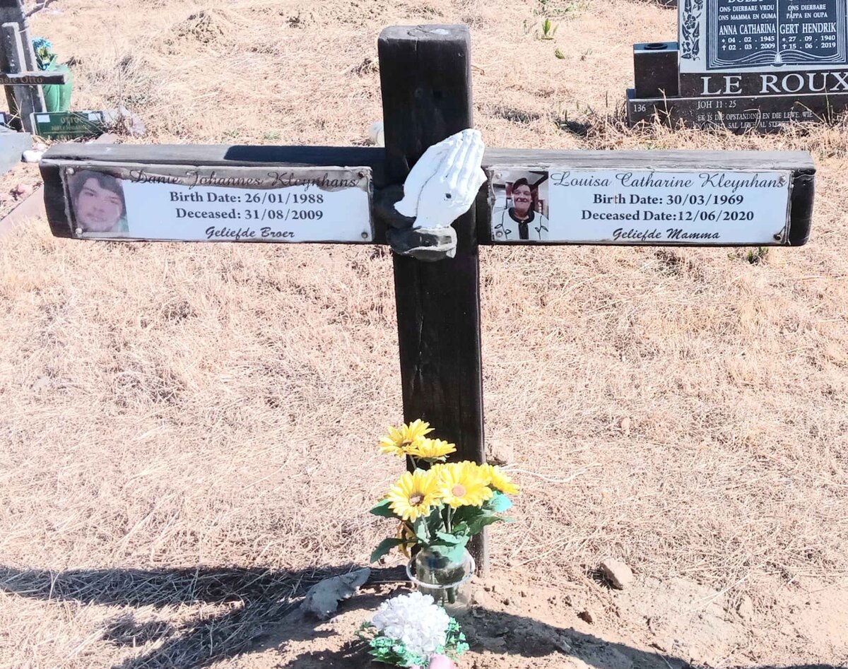 KLEYNHANS Louisa Catharine 1969-2020 :: KLEYNHANS Danie Johannes 1988-2009