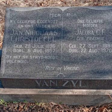 ZYL Jan Nicolaas Christoffel, van 1896-1957 & Jacoba C.F. ERASMUS 1891-1970