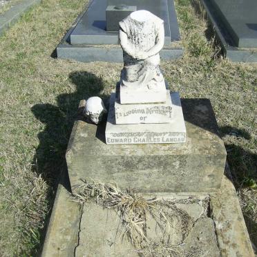 LANDAU Edward Charles  ?
