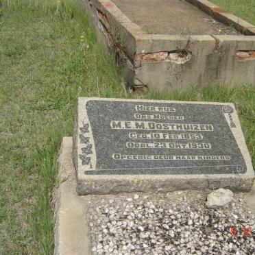 OOSTHUIZEN M.E.M. 1853-1930
