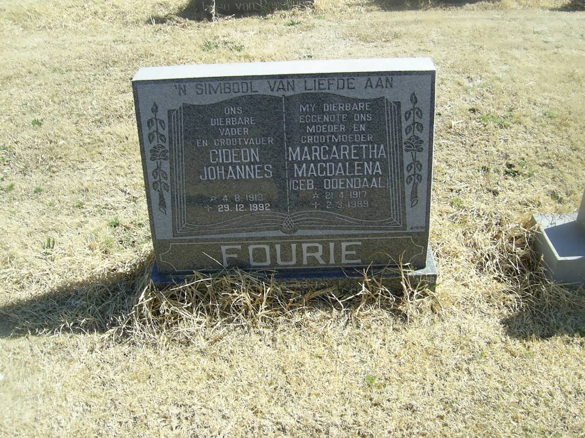 FOURIE Gideon Johannes 1919-1992 &amp; Margaretha Magdalena ODENDAAL 1917-1989