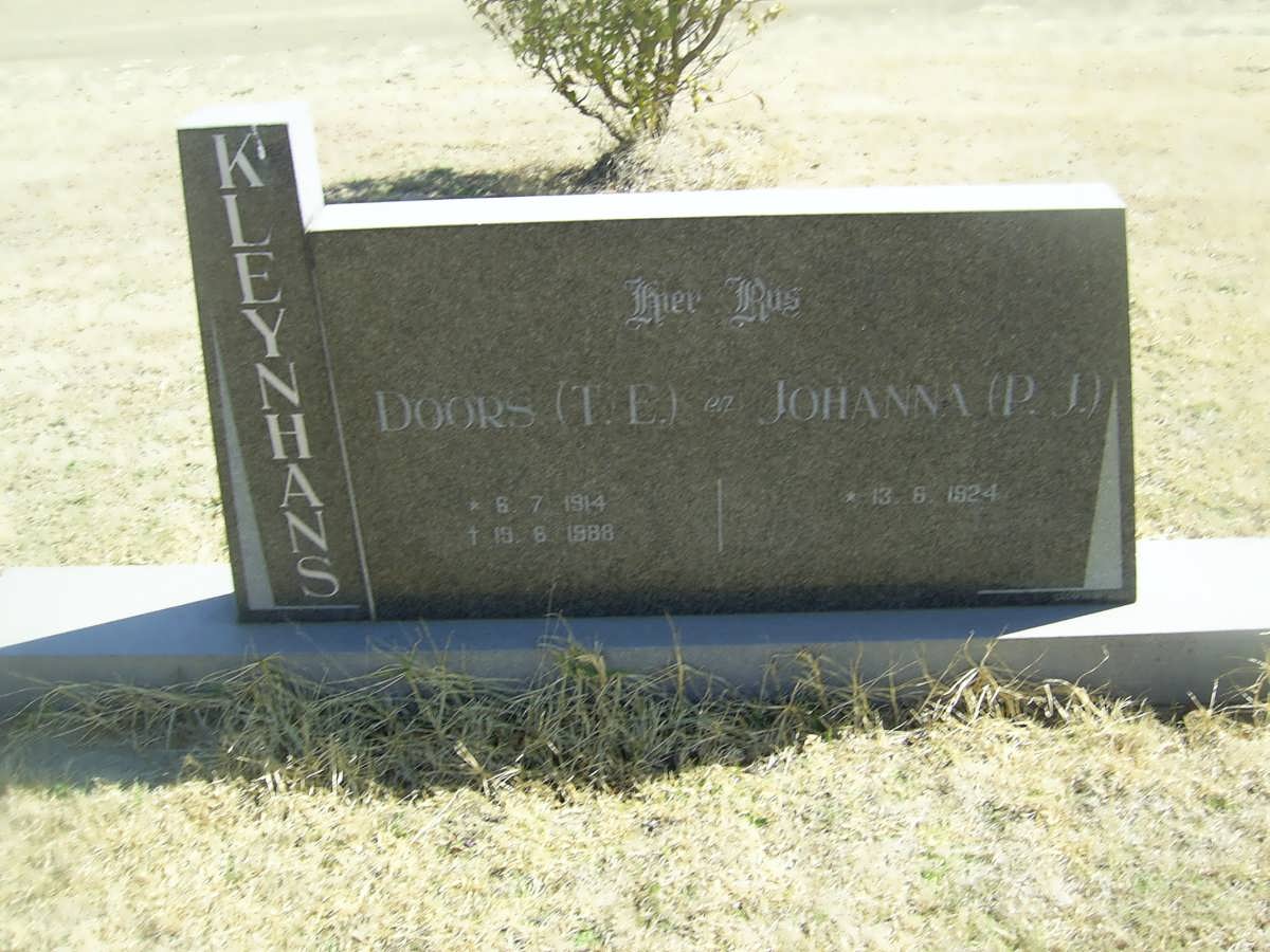 KLEYNHANS T.E. 1914-1988 &amp; Johanna P.J. 1924-