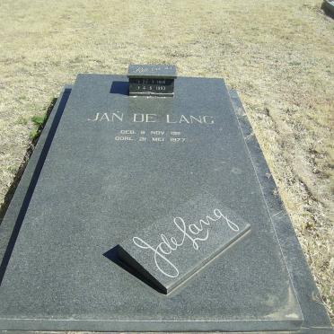 LANG Jan, de 1911-1977 &amp; Ria M.J. 1915-1993