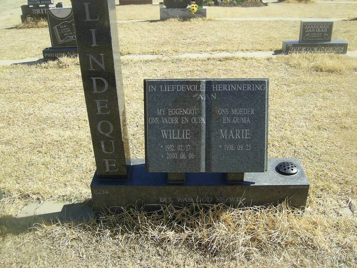 LINDEQUE Willie 1932-2000 &amp; Marie 1938-