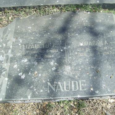 NAUDE Abraham A. 1879-1967 &amp; Elizabeth F. FOURIE 1883-1965