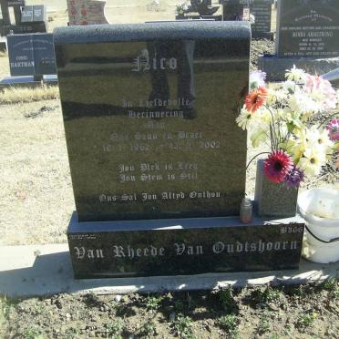 OUDTSHOORN Nico, van Rheede van 1962-2002