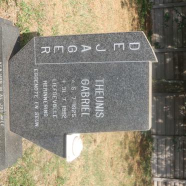 JAGER Theunis Gabriel, de 1925-1992