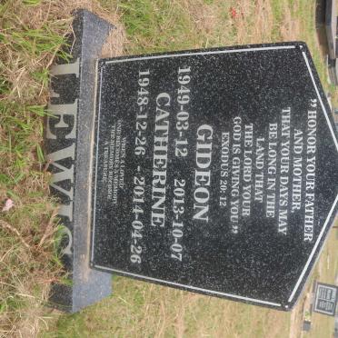 LEWIS Gideon 1949-2013 &amp; Catherine 1948-2014