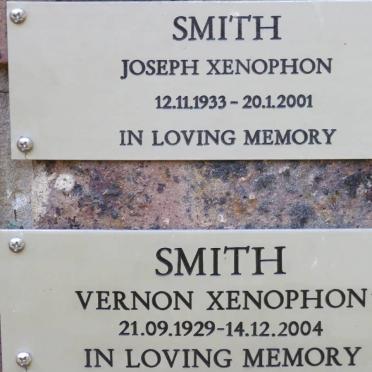 SMITH Joseph Xenophon 1933-2001 :: SMITH Vernon Xenophon 1929-2004