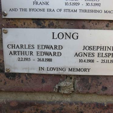LONG Charles Edward Arthur Edward 1915-1988 &amp; Josephine Agnes Elspeth 1908-1989