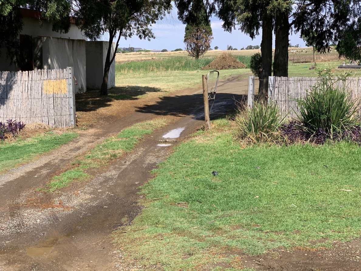 1. Entrance / Ingang