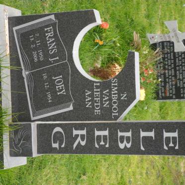 HELBERG Frans J. 1950-2006 &amp; Joey 1954-