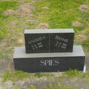 SPIES Andries 1922-1995 &amp; Winnie 1923-2008