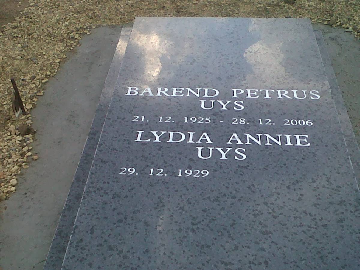 UYS Barend Petrus 1925-2006 &amp; Lydia Annie 1929-