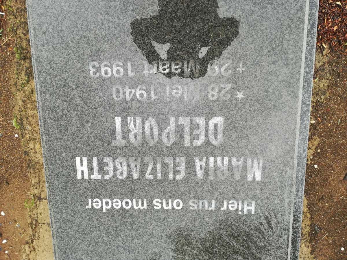 DELPORT Maria Elizabeth 1940-1993