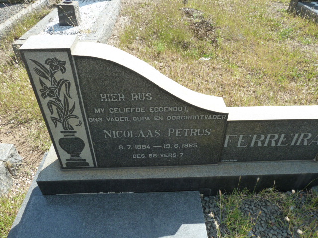 FERREIRA Nicolaas Petrus 1894-1965 & Elizabeth Maria 1894-1974