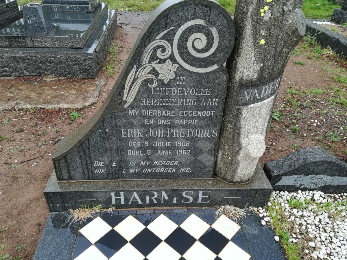 HARMSE ?erik Joh. Pretorius 1906-1962 & Maria Elizabeth FOURIE 1909-1964
