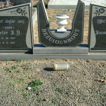 BEZUIDENHOUT Pieter J.D. 1937-1987 &amp; Jacomina Hendrina 1937-