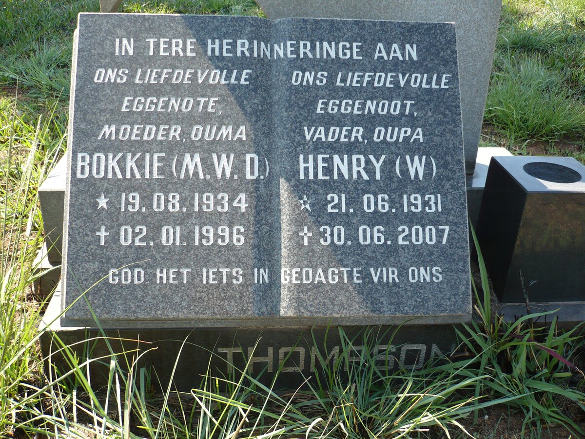 THOMPSON W. 1931-2007 &amp; M.W.D. 1934-1996