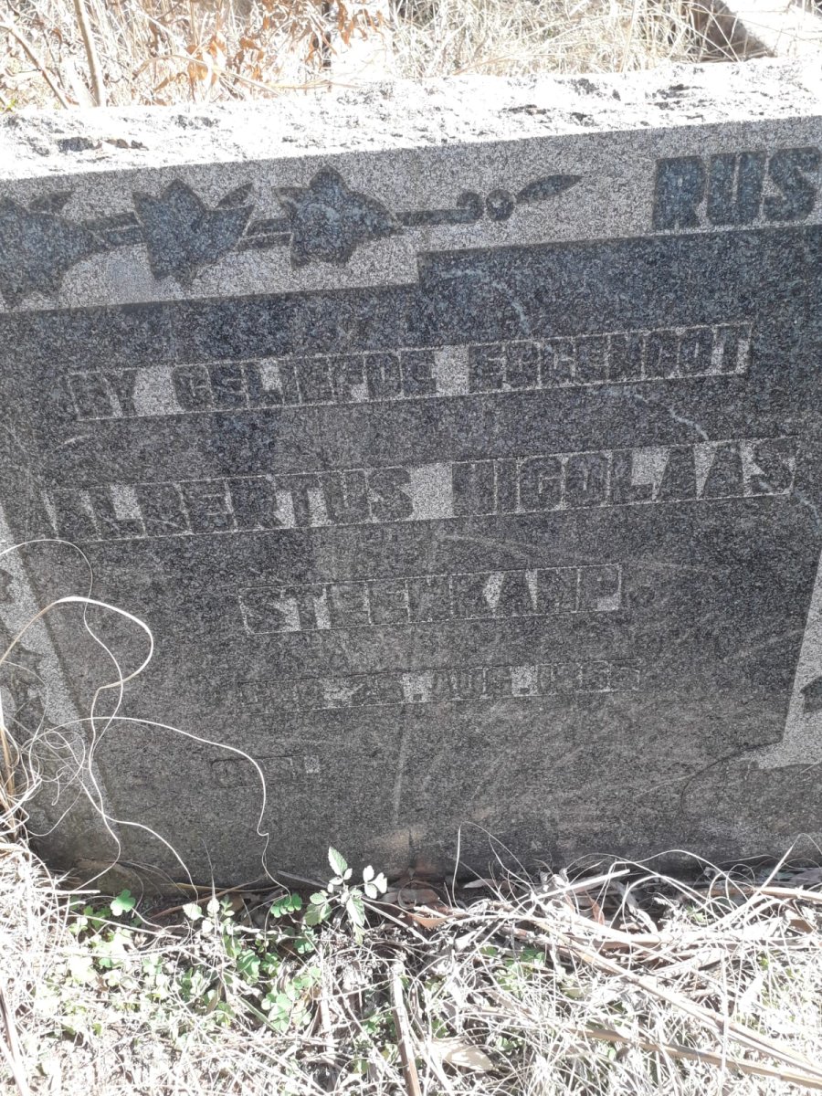 STEENKAMP Albertus Nicolaas 1865- & Gertruida Maria nee VAN AARDT 1870-1948_1