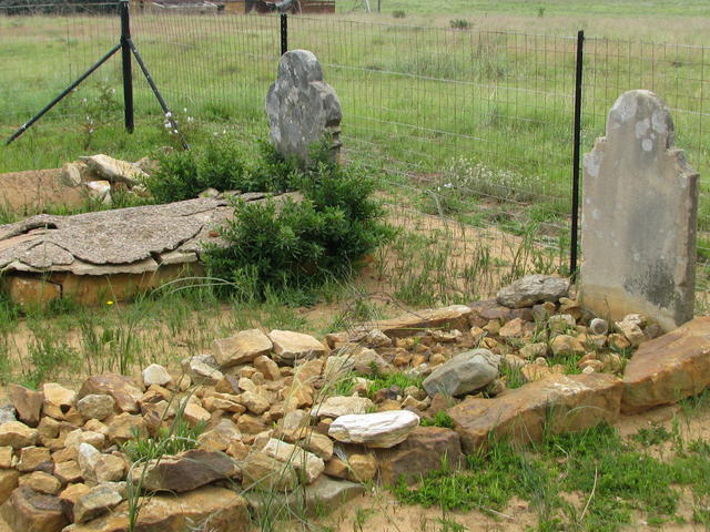 Drie grafte, grakskrif aan agterkant