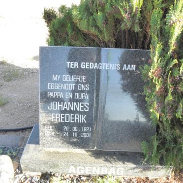 A - Surnames :: Vanne - A